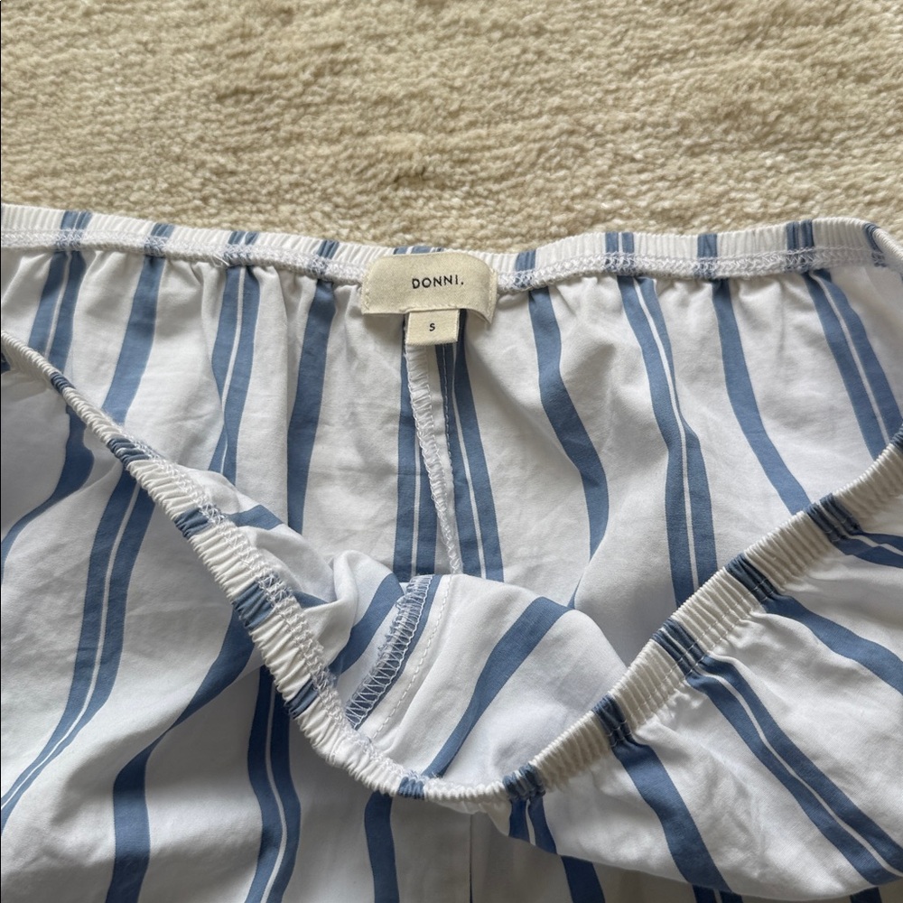 Donni Pop Simple Pants - Picture 3 of 4